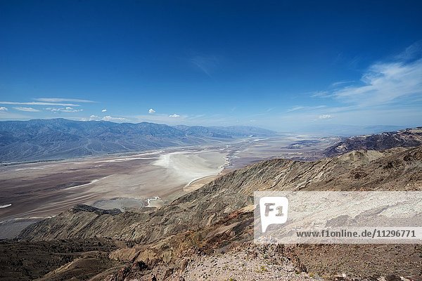 View of desert landscape from Dante's View  viewpoint  Death Valley National Park  Panamint Range behind  Mojave Desert  California  USA  North America