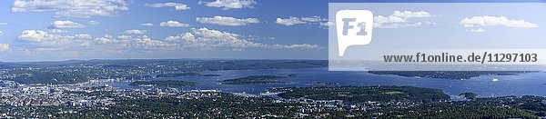 Ausblick vom Holmenkollen auf Oslo  Norwegen  Europa