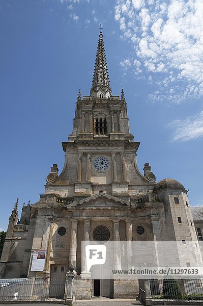 Kathedrale Notre Dame de l'Assomption  Luçon  Vendée  Frankreich  Europa
