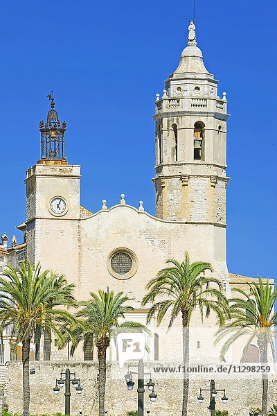 Kirche Sant Bartomeu i Santa Tecla  Sitges  Katalonien  Spanien  Europa