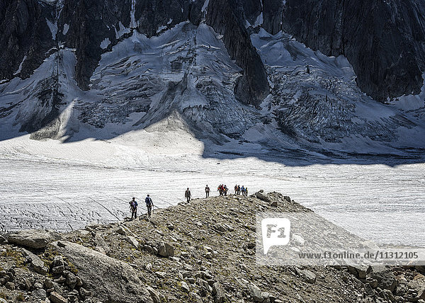 Frankreich Chamonix Argentiere Gletscher Bergsteigergruppe
