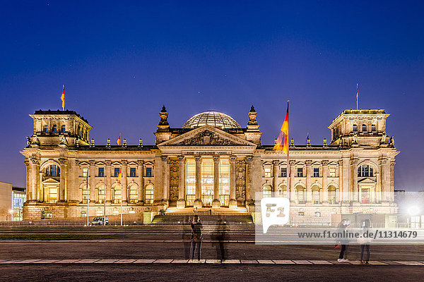 Germany  Berlin  view to lighted Reichstag at night