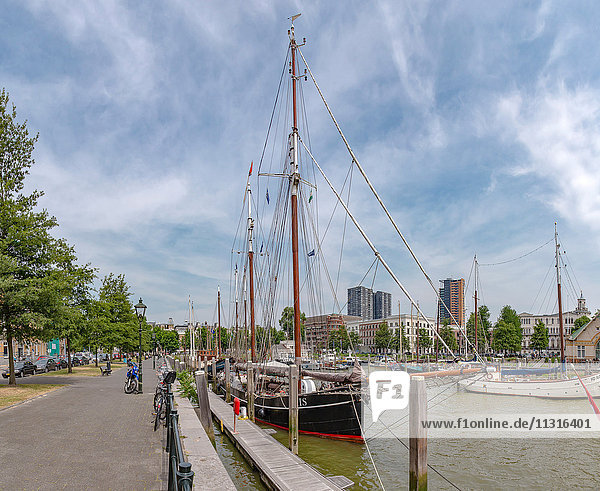 Rotterdam  Hafen genannt De Veerhaven