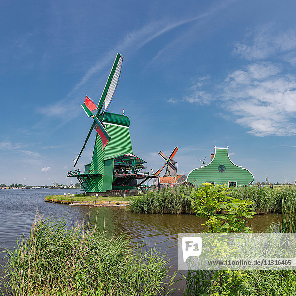 Zaandam  Noord-Holland  Windmills de Poelenburg  de Kat  de Zoeke along the river Zaan