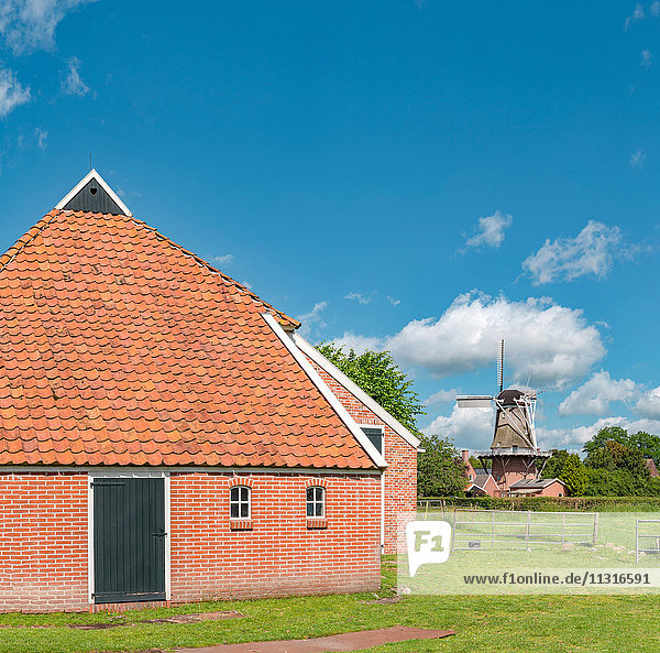 Peize  Drenthe  Kittelmühle genannt Paiser Meul  Bauernhaus