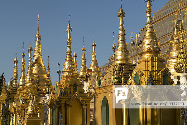 Myanmar  Yangon  Shwedagon Pagode