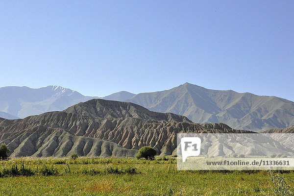 Kirgisistan  Kalmak Ashuu  Landschaft