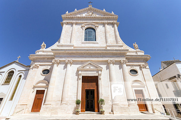 Italien  Apulien  Locorotondo Kirche San Giorgio