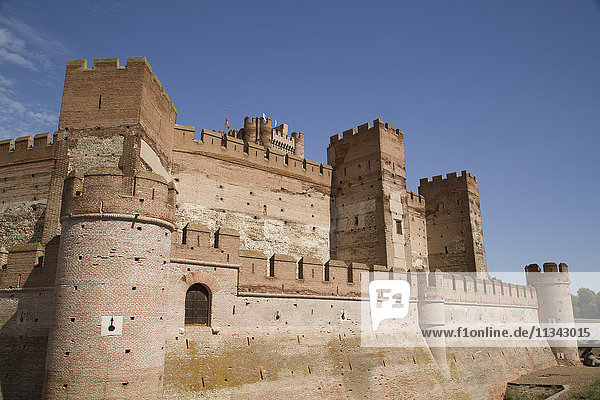 Burg von La Mota  erbaut im 12. Jahrhundert  Medina del Campo  Valladolid  Kastilien und Leon  Spanien  Europa