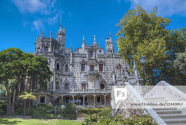 Haupthaus  Quinta da Regaleira  Sintra  UNESCO-Weltkulturerbe  Portugal  Europa