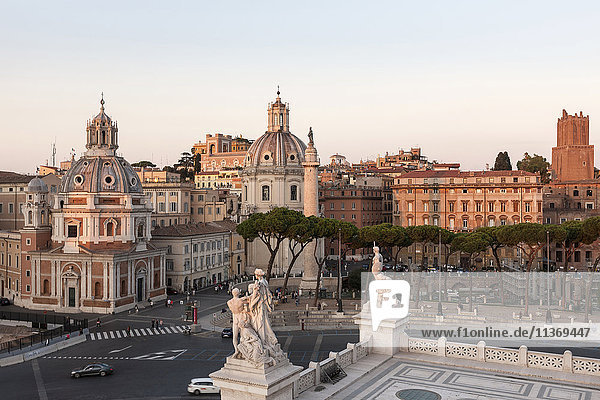 Erhöhte Ansicht der Piazza Venezia,  Rom,  Italien