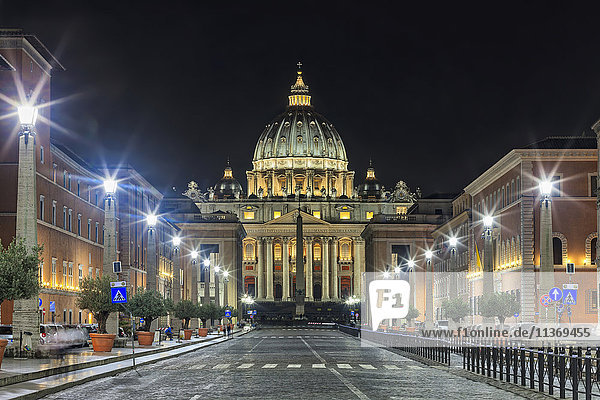 Kathedrale am Petersplatz,  Rom,  Italien