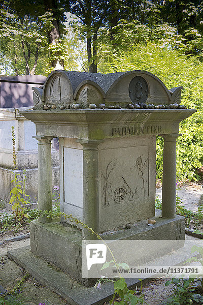 France  Paris 20th district. Pere Lachaise cemetery.The grave of Antoine Parmentier (1737-1813)  initiator of the potato in France