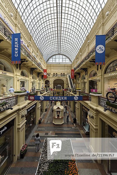 GUM-Kaufhaus  Moskau  Russland  Europa