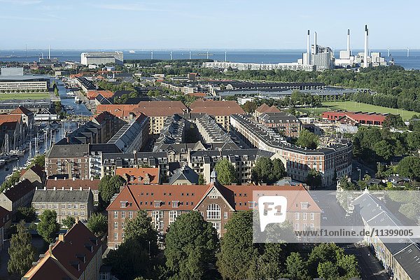 Christianshavn  dahinter Müllverbrennungsanlage  Blick von der Erlöserkirche  Kopenhagen  Dänemark  Europa