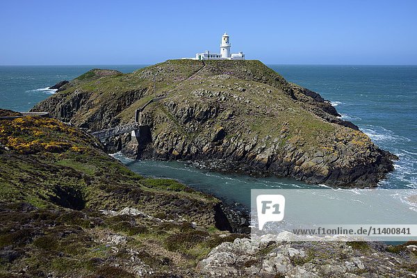Lighthouse  Strumble Head  Wales  United Kingdom  Europe