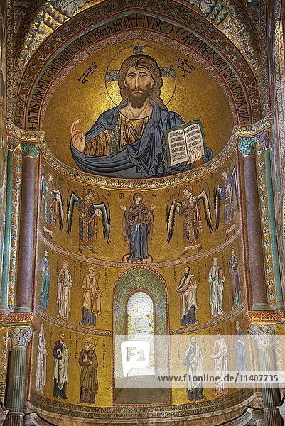 Christus Pantokrator  Mosaik  Dom Santissimo Salvatore  Cefalu  Sizilien  Italien  Europa