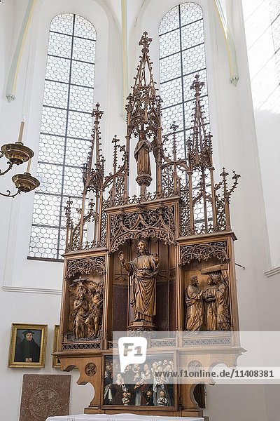 Neogotischer Altar von Wilhelm Vogt  St. Anna Kirche  Augsburg  Schwaben  Bayern  Deutschland  Europa