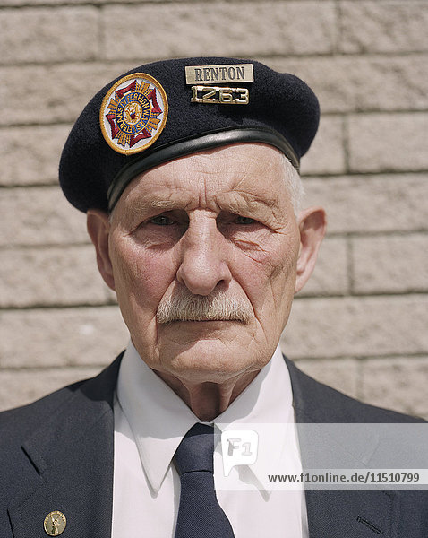 Portrait of elderly WWII veteran