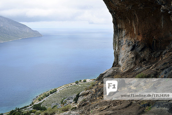 Griechenland  Blick vom Felsen in Massouri auf Kalymnos