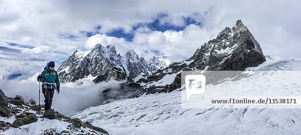 Frankreich  Ecrins Alps  Bergsteiger bei Dauphine