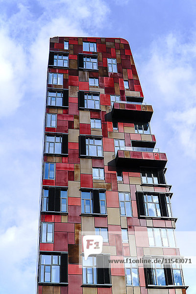 Deutschland  Hamburg  modernes Hochhaus in der Hafencity
