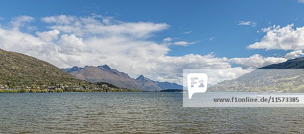 Lake Wakatipu in front of mountains  Queenstown  Otago Region  Southland  New Zealand  Oceania
