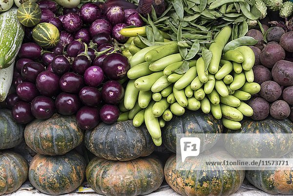 Frisches Gemüse  angeordnet  Fort Kochin Markt  Kochi  Kerala  Indien  Asien
