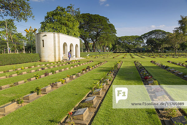 Kriegsfriedhof Kanchanaburi  Bangkok  Thailand  Südostasien  Asien