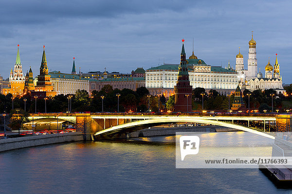 View of the Kremlin on the banks of the Moscow River  Moscow  Russia  Europe