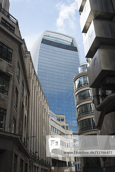 Ansicht des Walkie-Talkie-Gebäudes  20 Fenchurch Street  City of London  EC3  England  Vereinigtes Königreich  Europa