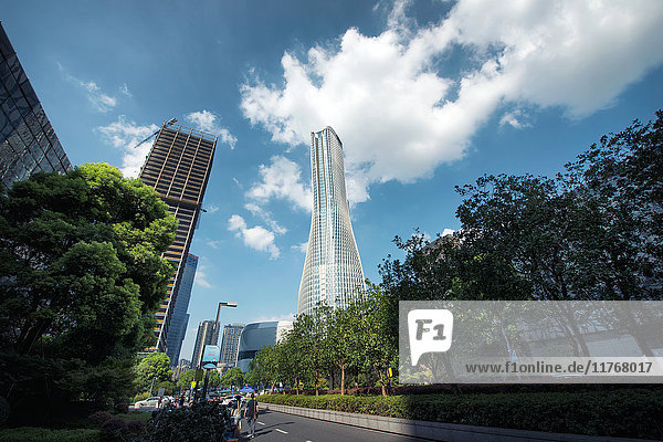 Raffles City ist einer der neuesten und höchsten Wolkenkratzer in Hangzhou  Hangzhou  China  Asien