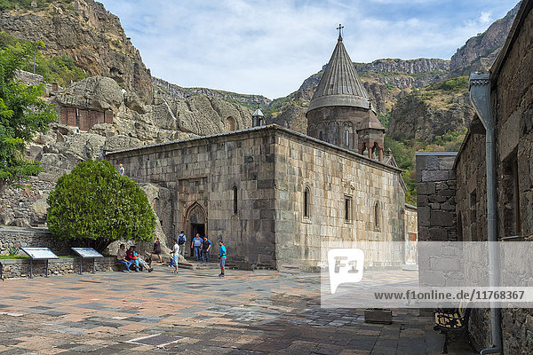 Das Geghard-Kloster aus dem 4. Jahrhundert  UNESCO-Weltkulturerbe  Provinz Kotayk  Eriwan  Armenien  Kaukasus  Asien
