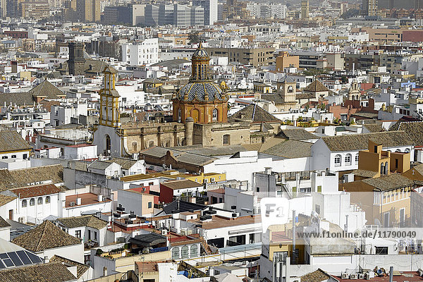 Spanien  Andalusien  Sevilla  Torre Giralda  Stadtbild