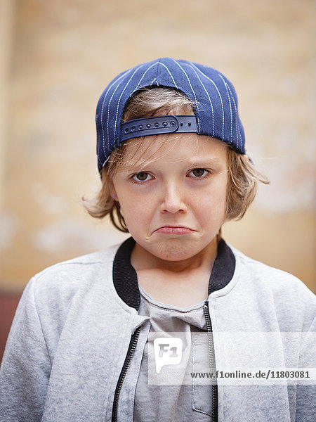 Porträt eines traurigen Jungen