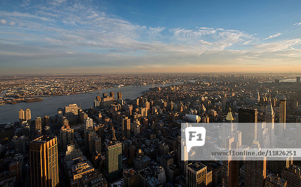 Blick vom Empire State Building von Manhattan  New York City  USA