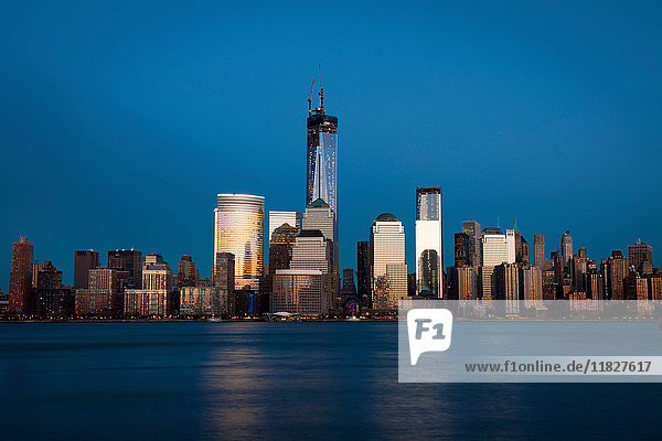 Skyline von Manhattan (Blick von Jersey City) New York City USA