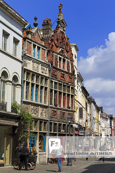 Läden in der Kraanlei Street  Gent  Ostflandern  Belgien  Europa