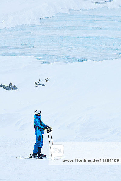 Man skiing  Hintertux  Tirol  Austria