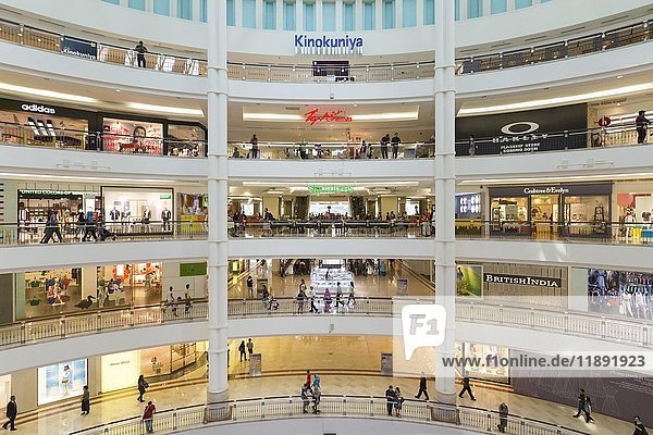 Suria KLCC Einkaufszentrum  innen  Kuala Lumpur  Malaysia  Asien
