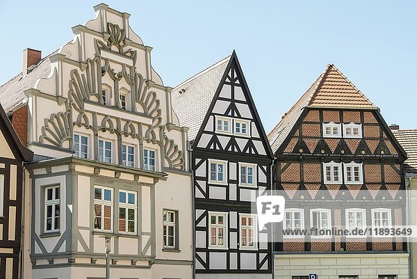 Fachwerkbauten am Kirchplatz Perleberg Brandenburg Deutschland Europa