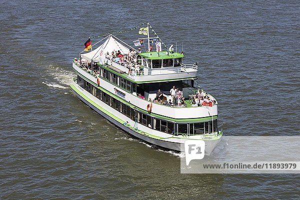 Passenger ship  Rhine  Cologne  North Rhine-Westphalia  Germany  Europe