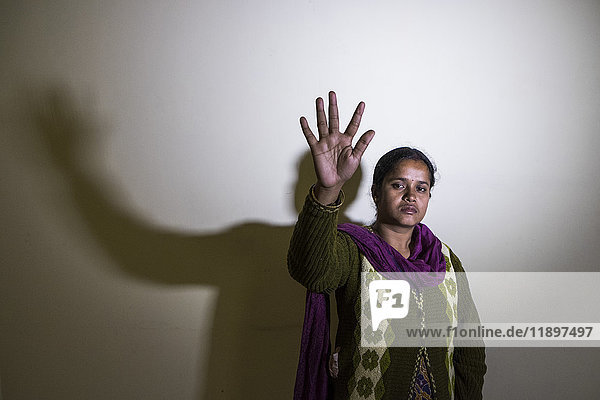 Indien  Kolkata  Frauen Opfer Säureangriff  Porträt