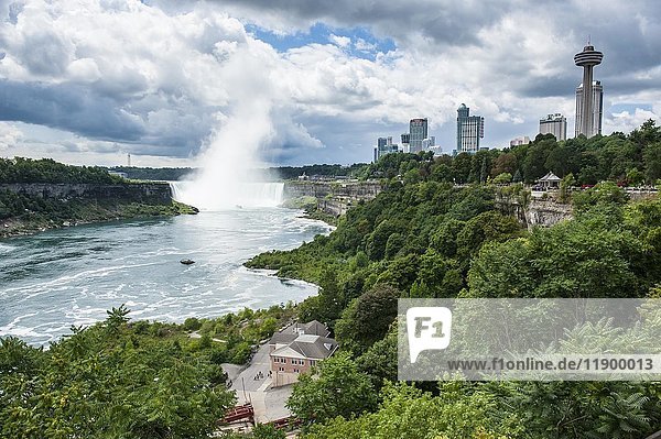 Überblick über die Niagarafälle  Ontario  Kanada  Nordamerika