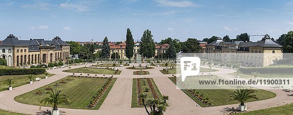 Orangerie im Schlosspark  mit Schloss Friedrichsthal  Gotha  Thüringen  Deutschland  Europa