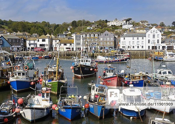 Fischereihafen  Mevagissey  Cornwall  England  Vereinigtes Königreich  Europa