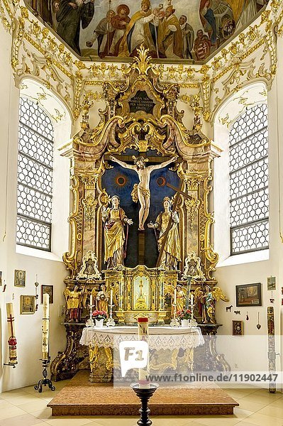 Choir with baroque high altar and Scheyern relic of the cross  St. Cross Chapel  Cloister Scheyern  Benedictine abbey  district Pfaffenhofen an der Ilm  Upper Bavaria  Bavaria  Germany  Europe