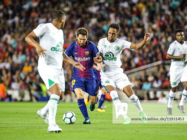 Great action of Leo Messi. 52nd Joan Gamper Trophy between FC Barcelona and Chapecoense from Brazil. Barça won 5-0 with goals scored by Deulofeu  Sergio Busquets  Messi  Luis Suárez and Denis Suárez. Photo by Pedro Salado | Photo Media Express.