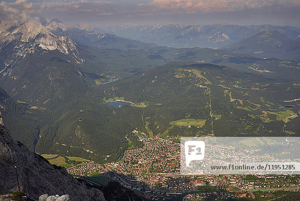 Alpen Karwendel Blick ins Tal