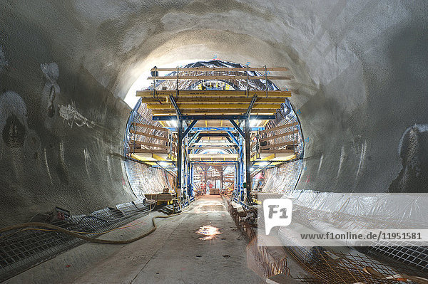 Baustelle eines U-Bahn-Tunnels